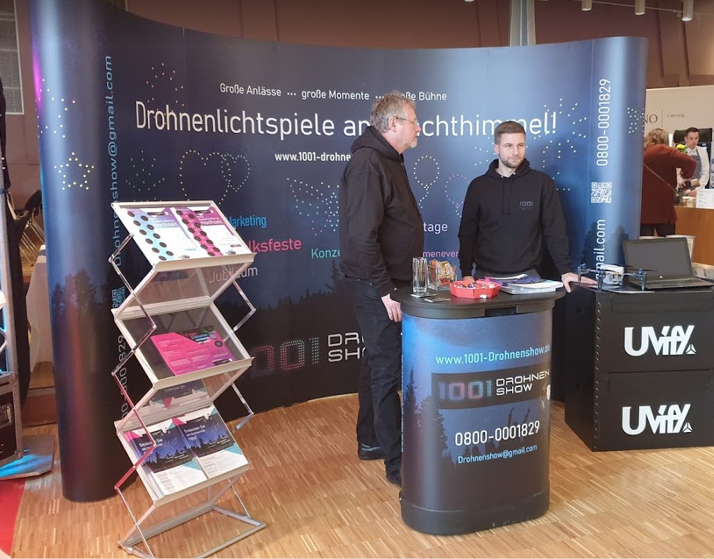 1001-Drohnenshow begeistert Besucher auf Hochzeitsmesse in Heilbronn